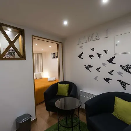 Apartment Alma I *